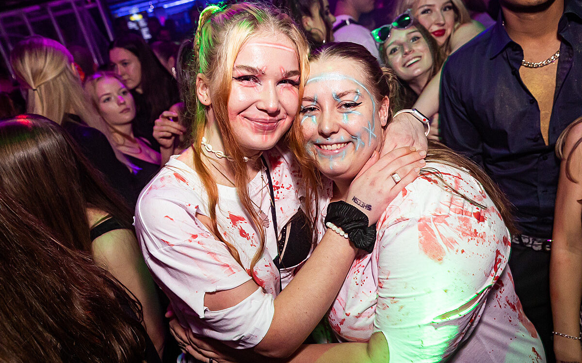 2022 10 31 Airport Halloween 1 2022 10 31 Airport Halloween 1