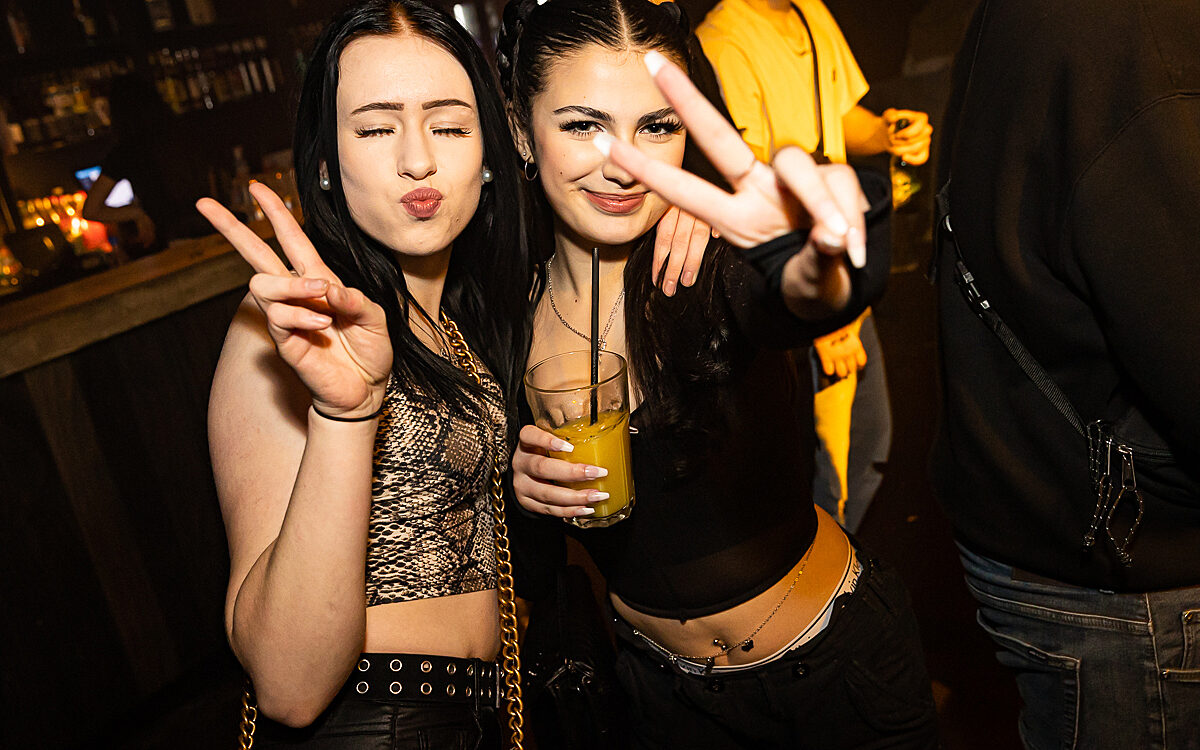 2023 04 01 Airport Hollywood 17 2023 04 01 Airport Hollywood 17