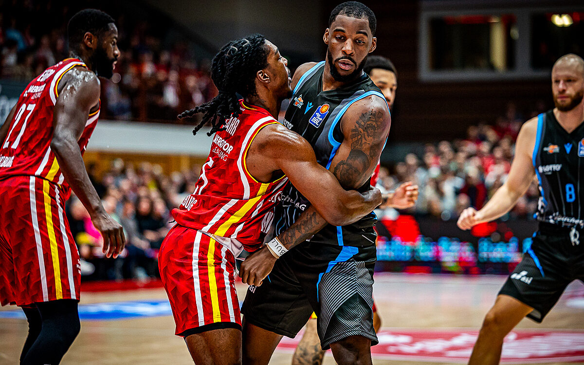 20251031 Wuerzburg Jena 10 20251031 Wuerzburg Jena 10