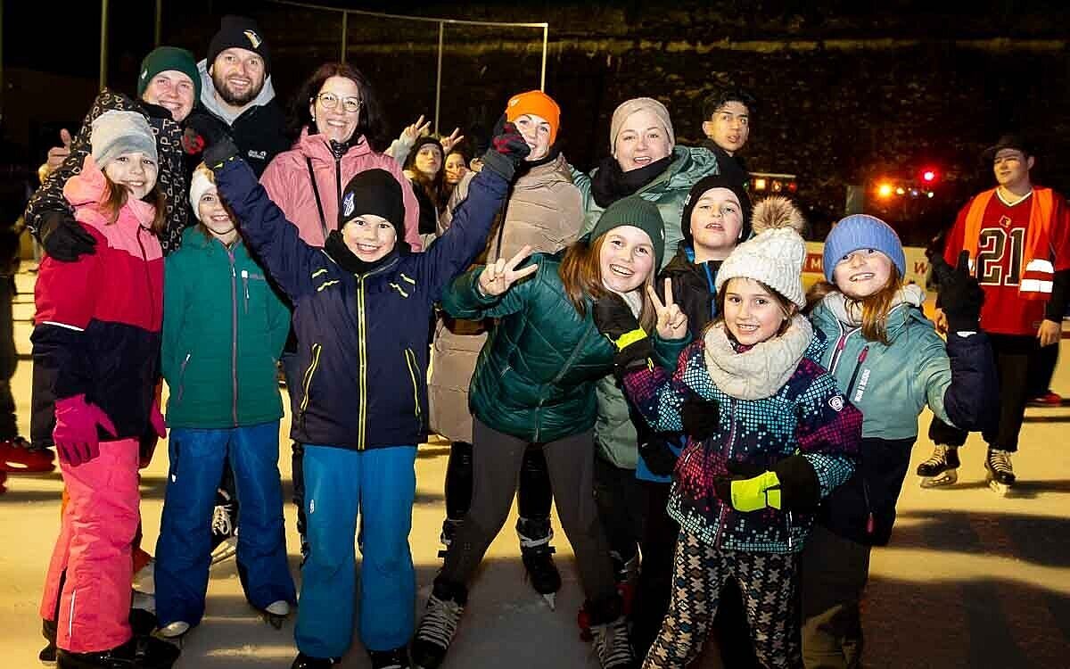 230203 Eisbahndisco 03 02 23 19 230203 Eisbahndisco 03 02 23 19