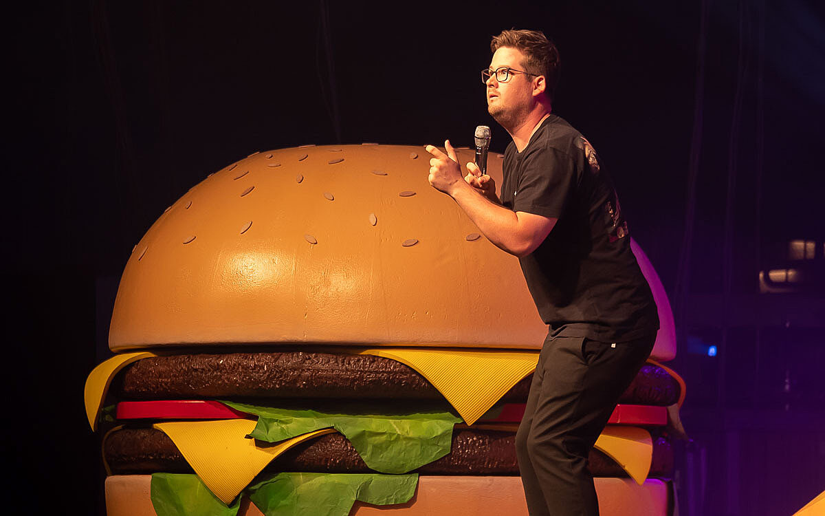 230521 Chris Tall 08 230521 Chris Tall 08