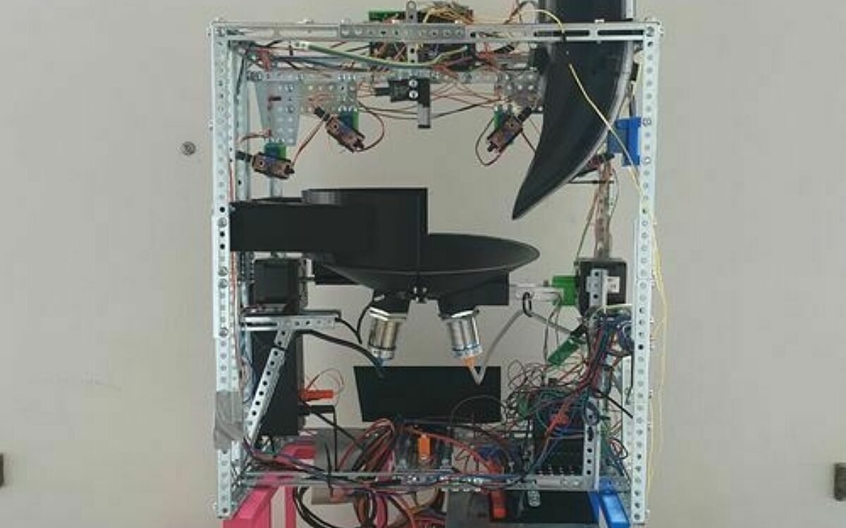 Intelligenter Muelleimer des Wirsberg Gymnasiums fuer den WVV Umweltpreis 2021 im Querschnitt Intelligenter Muelleimer des Wirsberg Gymnasiums fuer den WVV Umweltpreis 2021 im Querschnitt