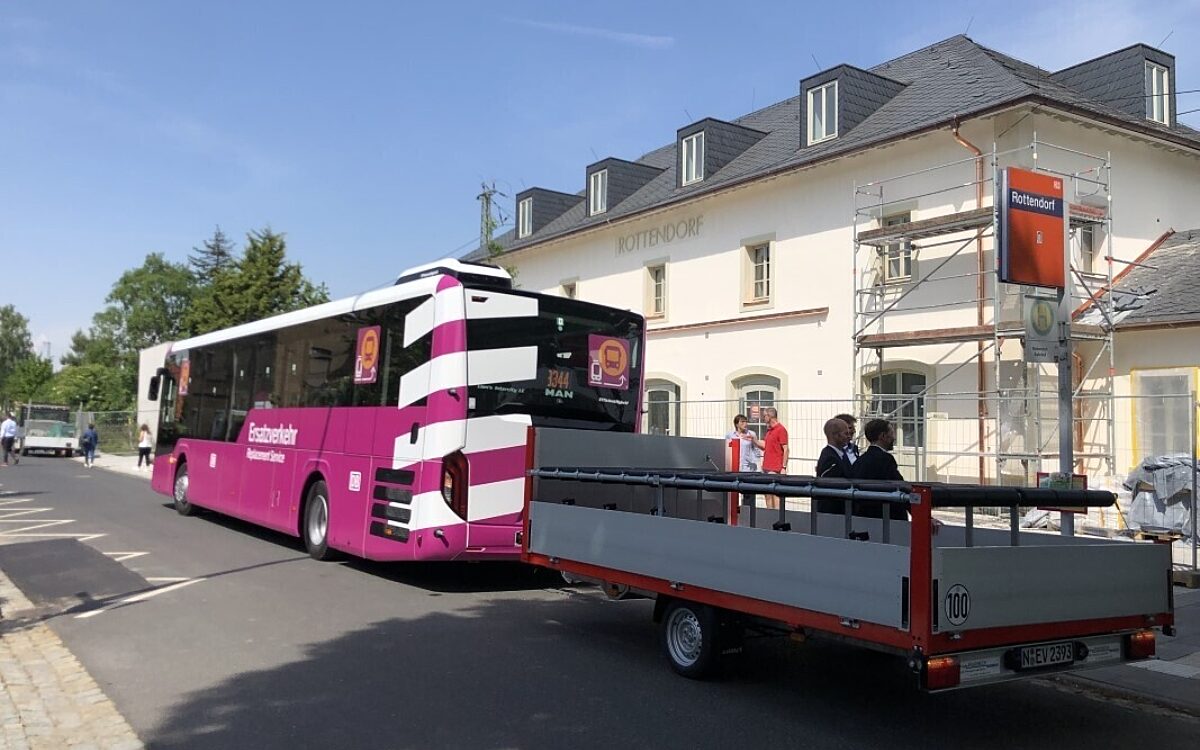 Neuer Bus fuer den SEV der deutschen Bahn Neuer Bus fuer den SEV der deutschen Bahn