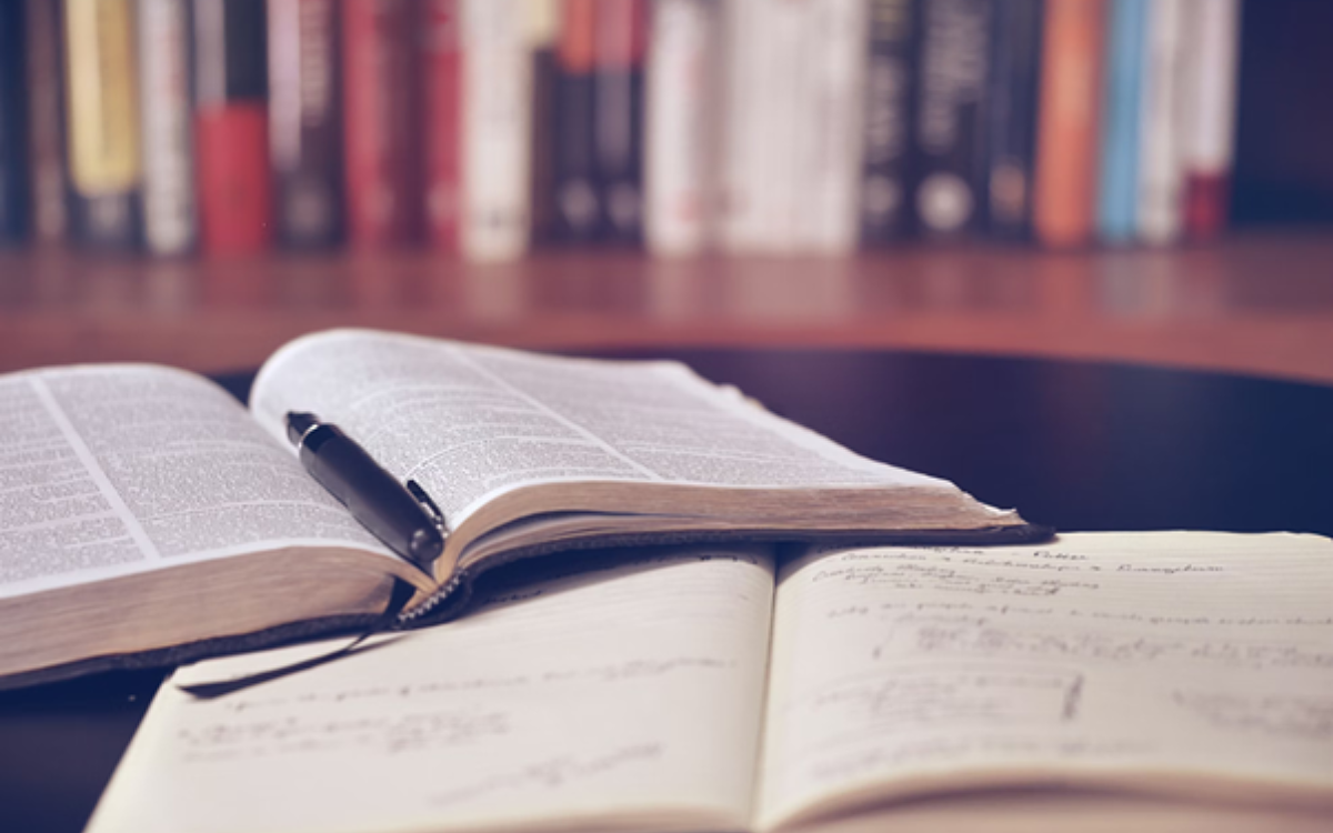 Studium Buecher Stift pixabay Studium Buecher Stift pixabay