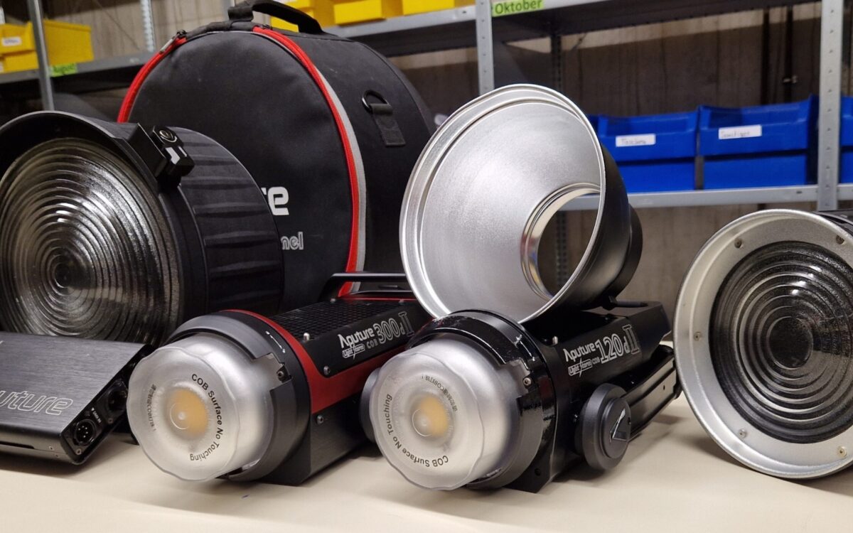 Versteigerung Fundsachen Wuerzburg Professionelles Scheinwerferset Versteigerung Fundsachen Wuerzburg Professionelles Scheinwerferset