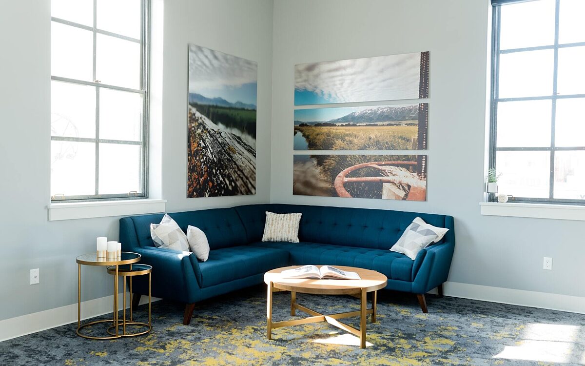 Couch Ecksofa - unsplash.com Couch Ecksofa - unsplash.com