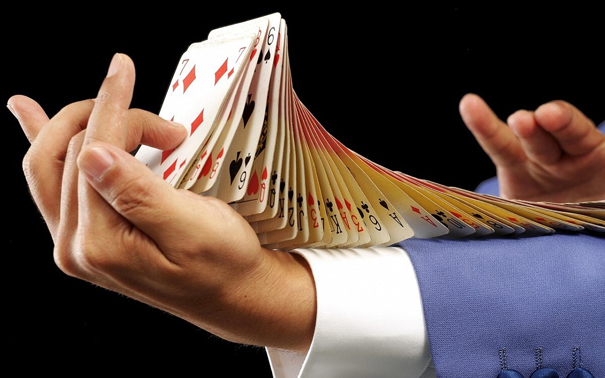 Karten Zauberer - pixabay.com Karten Zauberer - pixabay.com