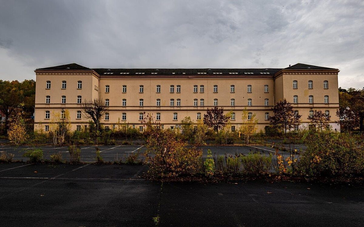 Die Faulenbergkaserne von vorne Die Faulenbergkaserne von vorne