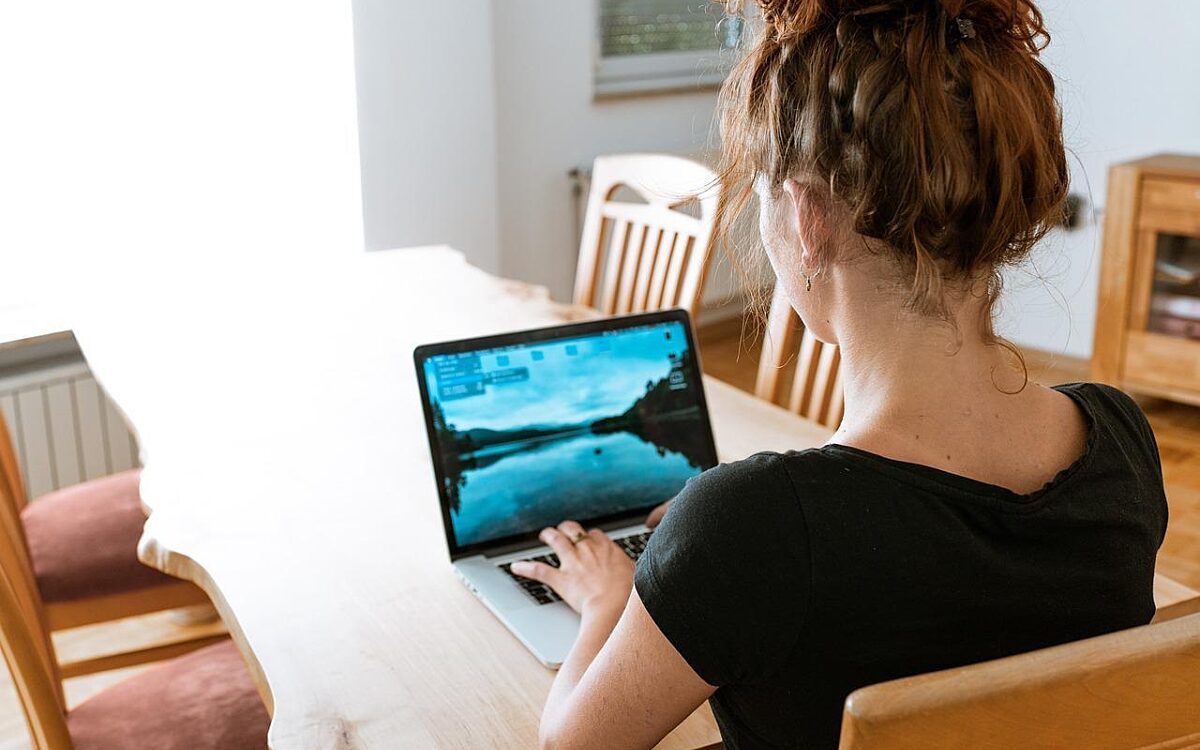 Home office service pixabay Home office service pixabay