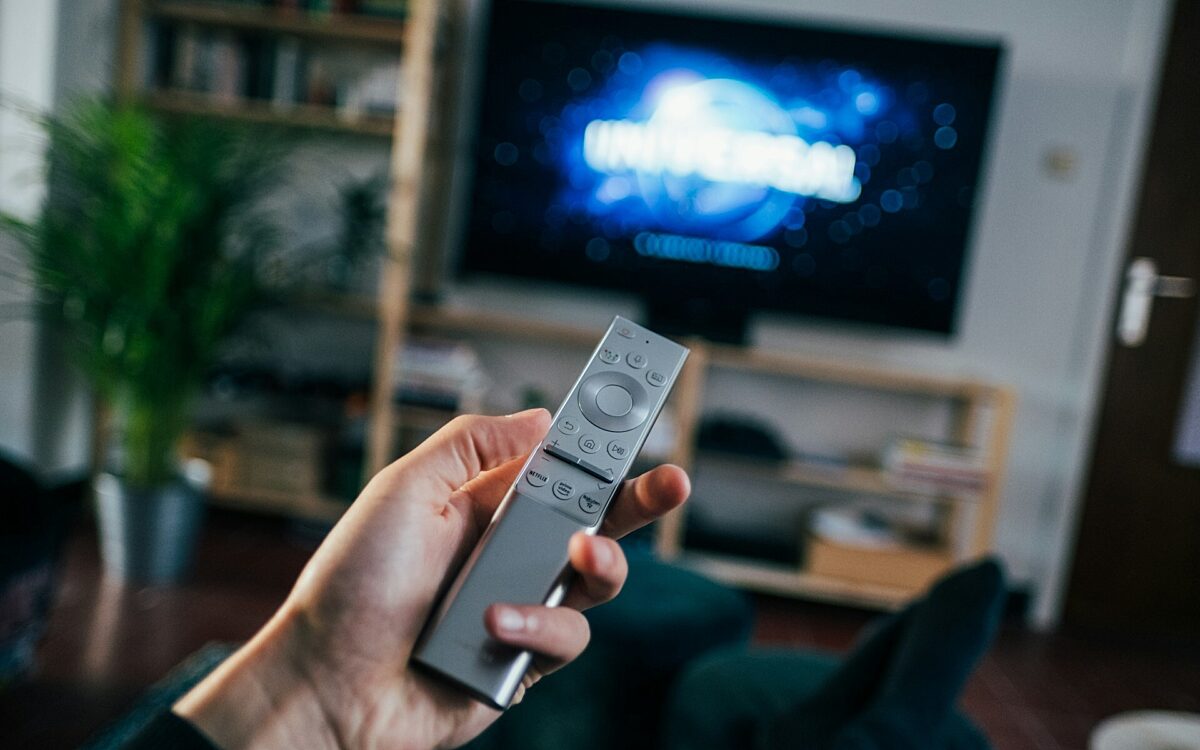 Jonas leupe Streaming Fernbedienung unsplash Jonas leupe Streaming Fernbedienung unsplash
