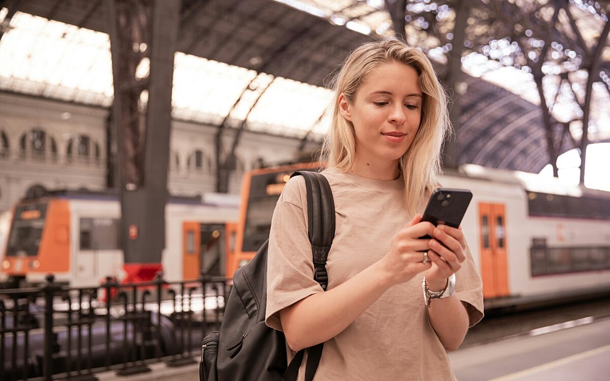 Smartphone auf Reisen - unsplash.com