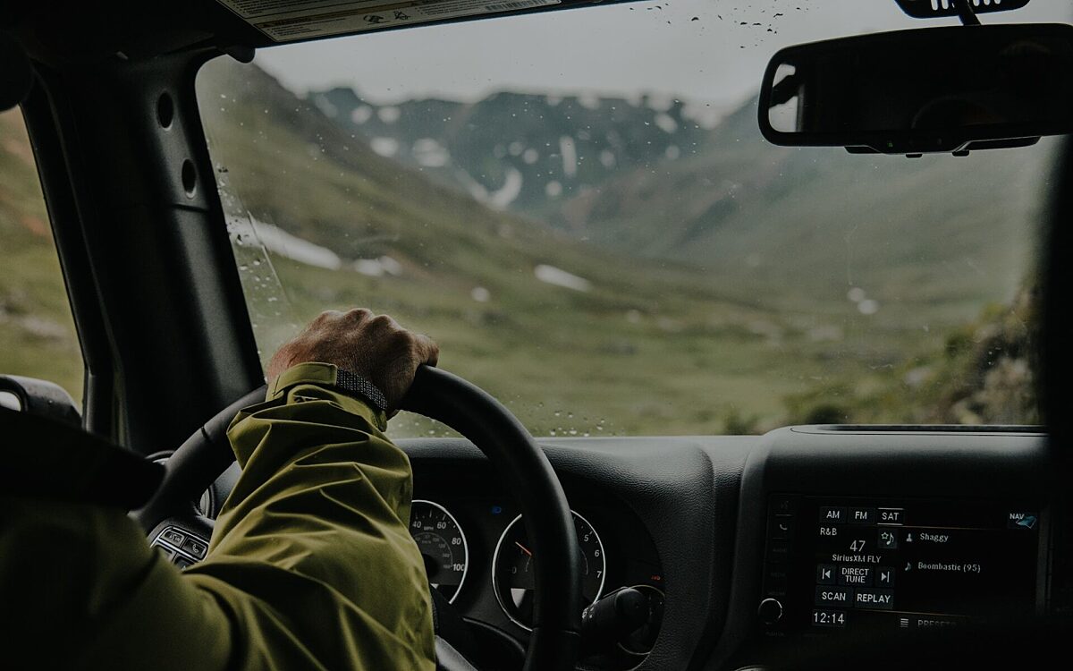 Regen Autofahren - unsplash.com Regen Autofahren - unsplash.com