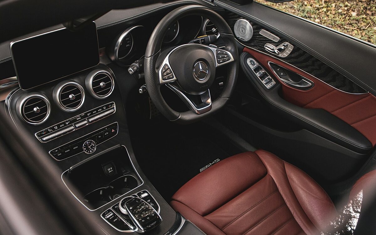 Autofußmatten - unsplash.com Autofußmatten - unsplash.com