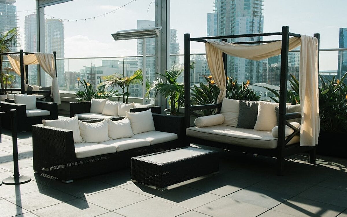 Lamellendach als Wetterschutz - pexels.com Lamellendach als Wetterschutz - pexels.com