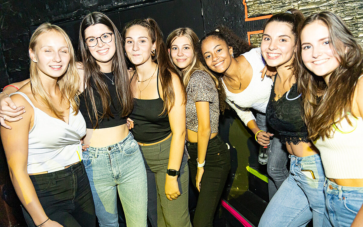 2021 10 15 Airport 14 2021 10 15 Airport 14