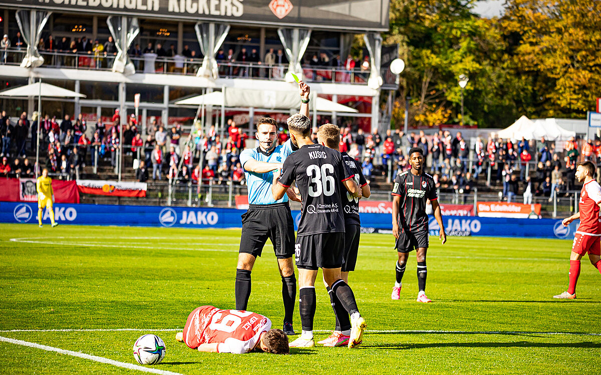 2021 10 23 FWK Kickers 27 2021 10 23 FWK Kickers 27