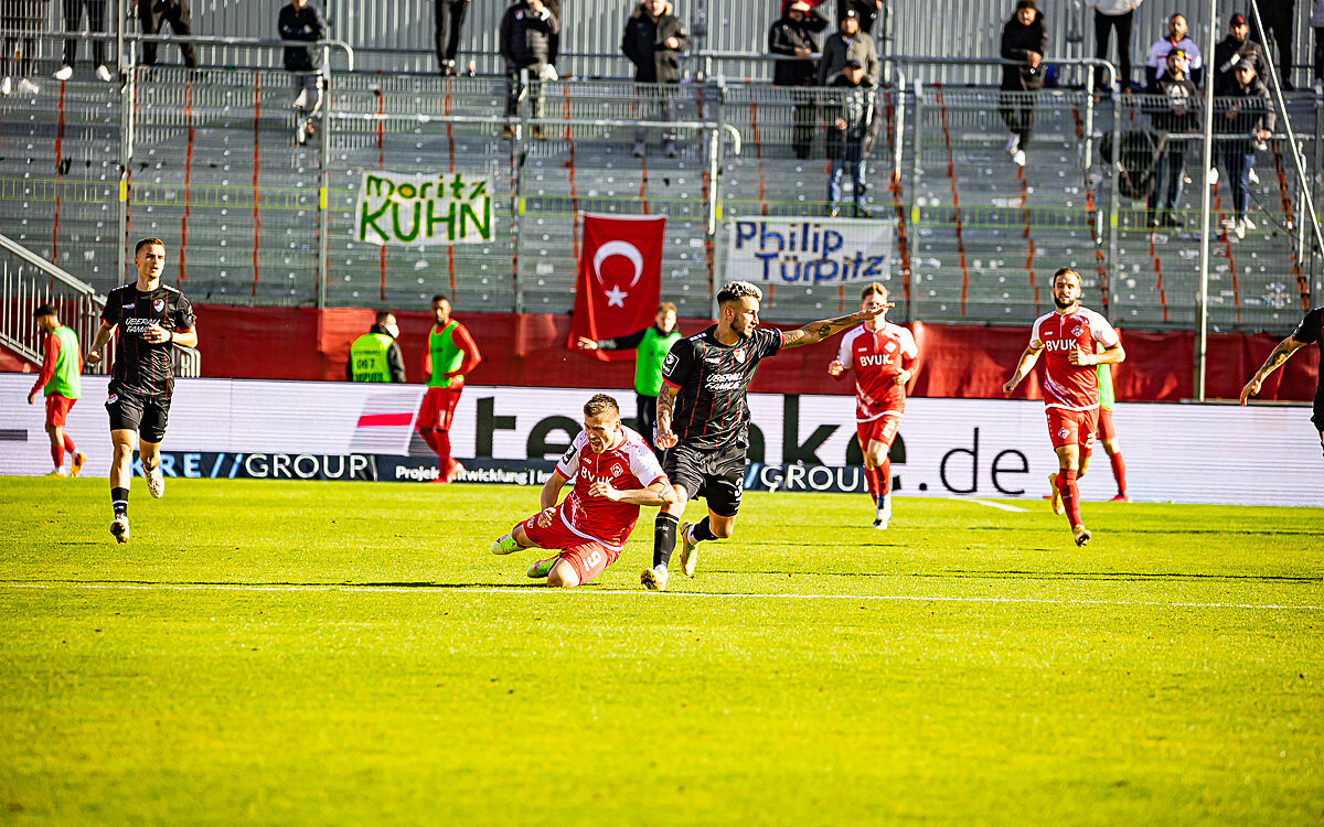 2021 10 23 FWK Kickers 33 2021 10 23 FWK Kickers 33