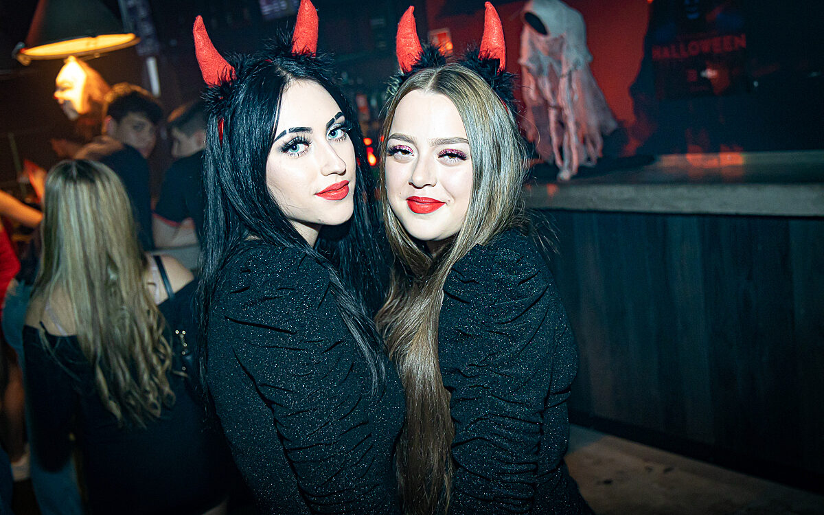 2021 10 31 Airport 16 2021 10 31 Airport 16