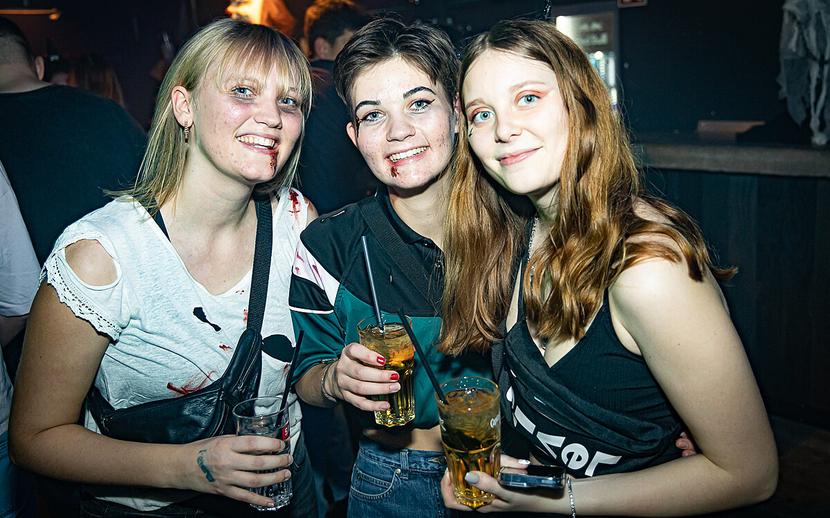 2021 10 31 Airport 17 2021 10 31 Airport 17