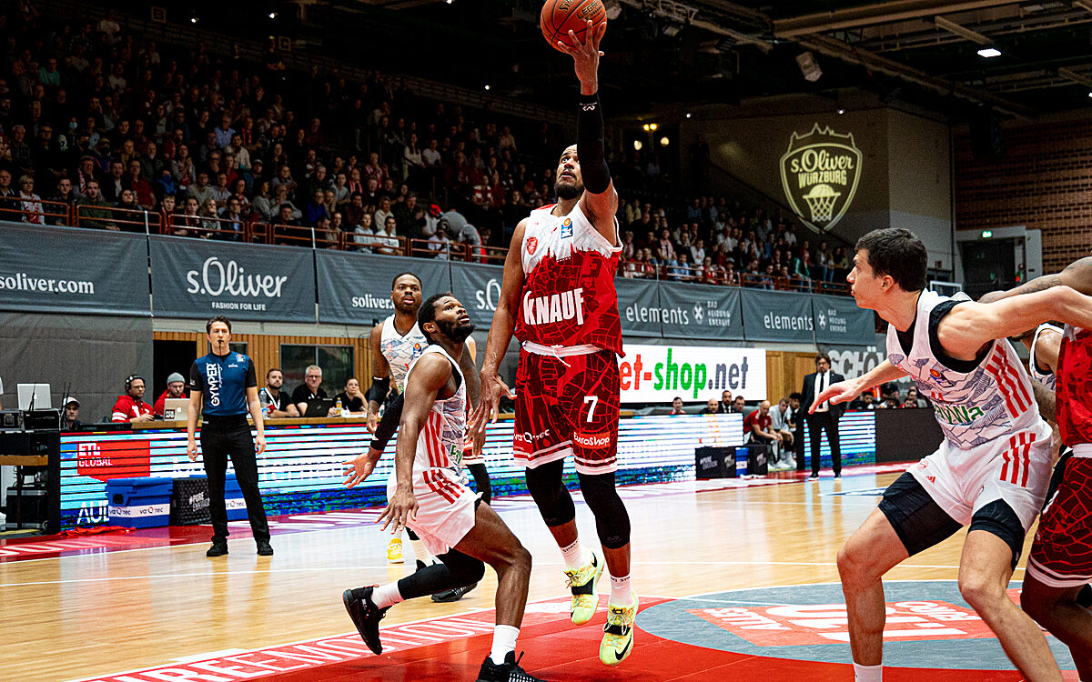 2021 11 02 s Oliver Baskets 38 2021 11 02 s Oliver Baskets 38