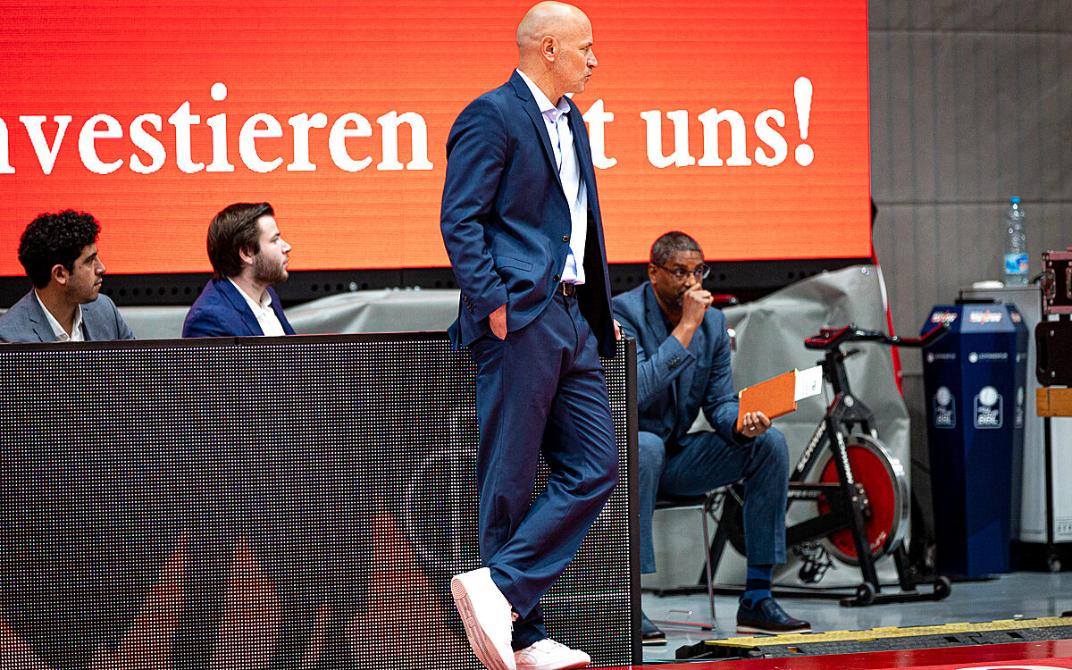 2021 11 02 s Oliver Baskets 49 2021 11 02 s Oliver Baskets 49