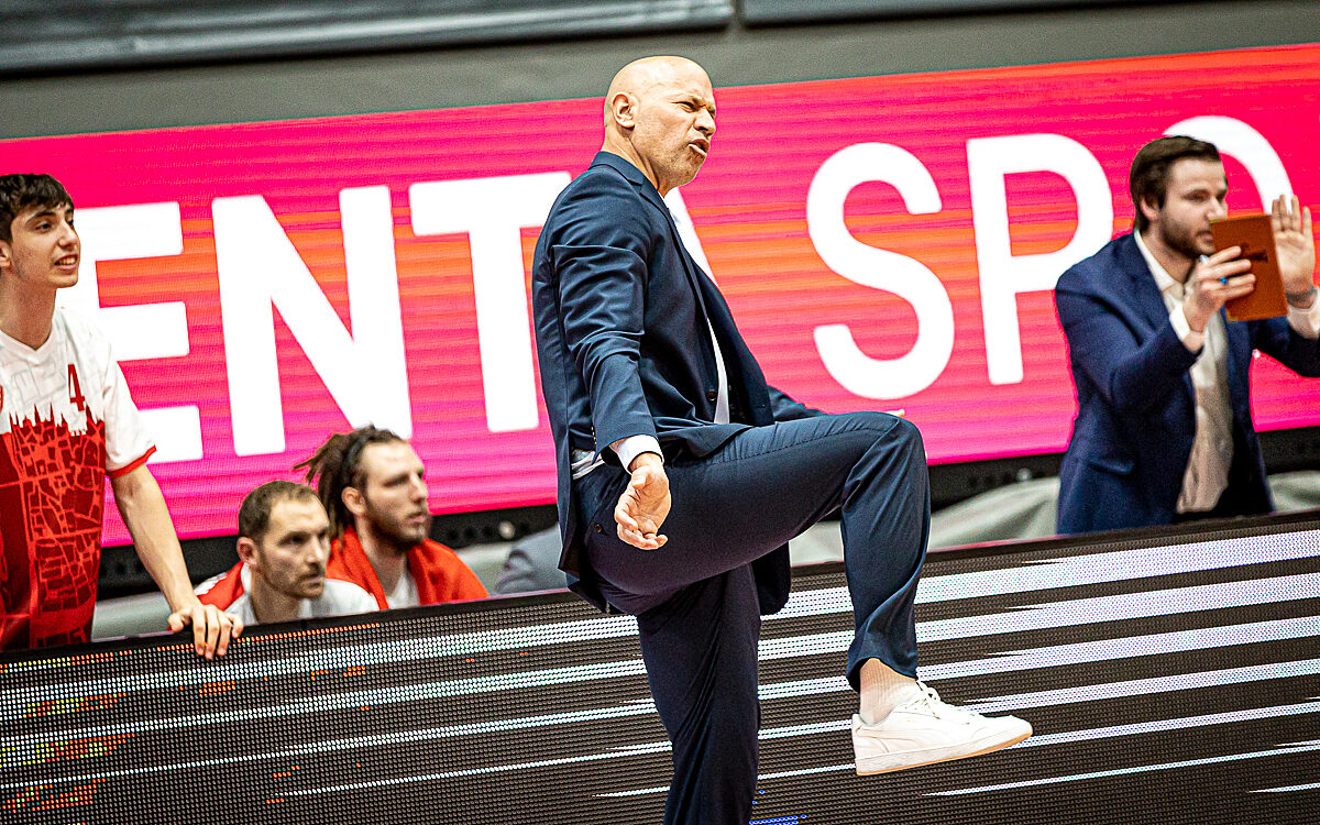 2021 11 02 s Oliver Baskets 65 2021 11 02 s Oliver Baskets 65