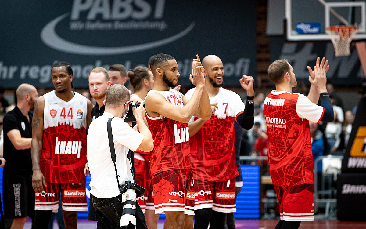 2021 11 02 s Oliver Baskets 75 2021 11 02 s Oliver Baskets 75