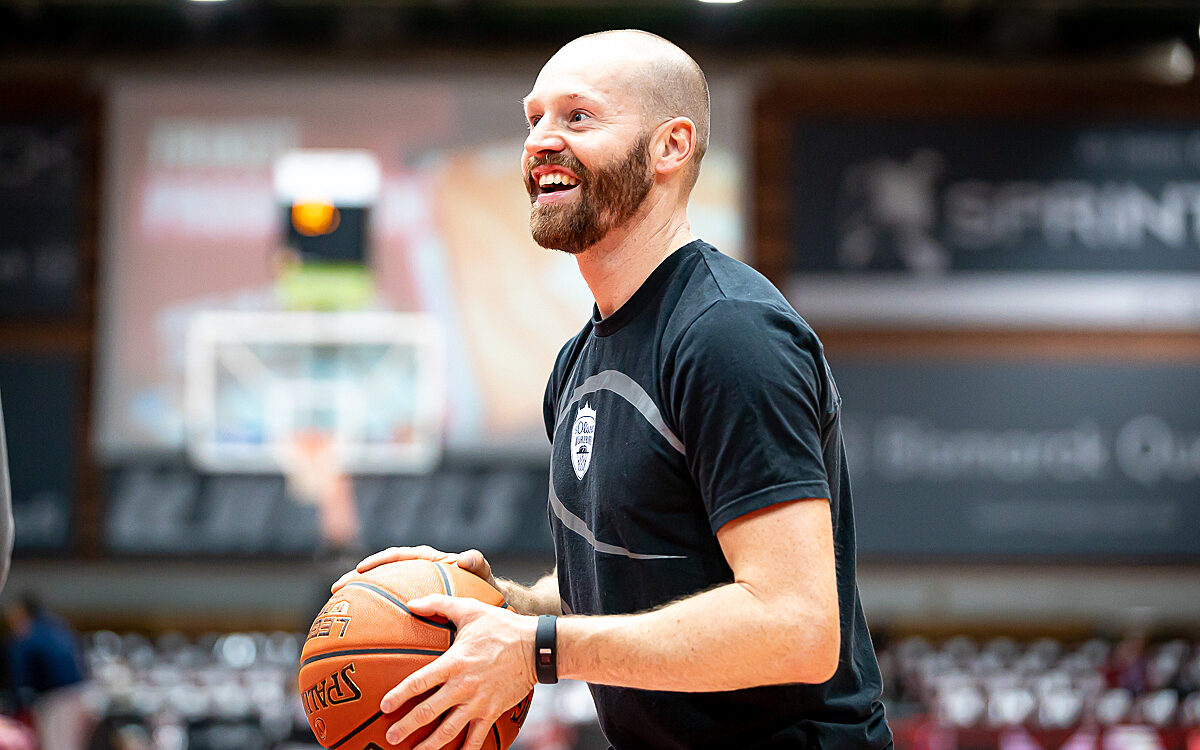 2021 11 21 s Oliver Baskets 2 2021 11 21 s Oliver Baskets 2