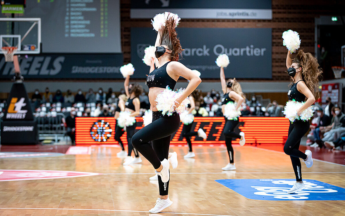 2021 11 21 s Oliver Baskets 20 2021 11 21 s Oliver Baskets 20