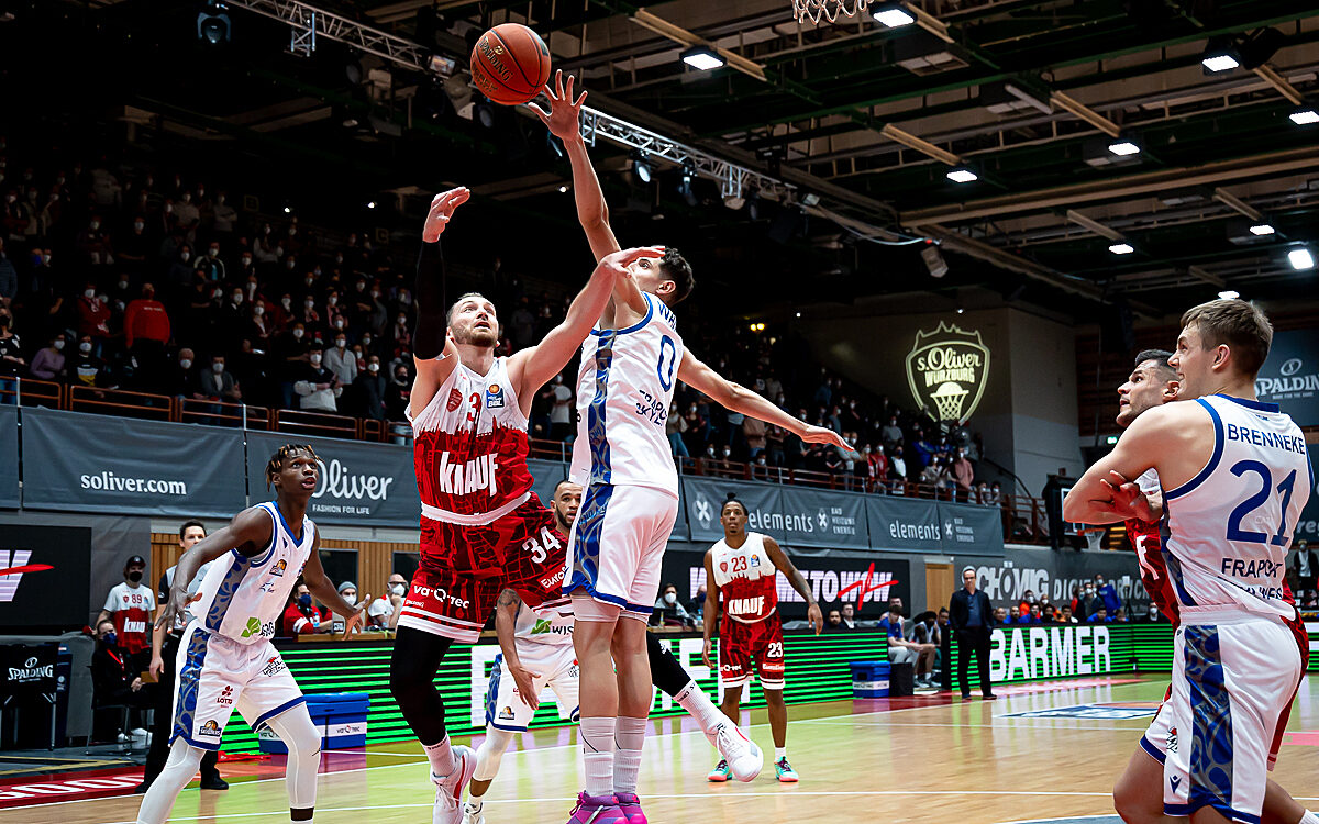 2021 11 21 s Oliver Baskets 30 2021 11 21 s Oliver Baskets 30