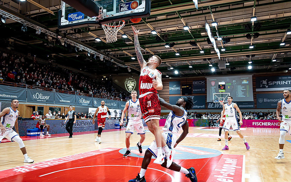 2021 11 21 s Oliver Baskets 35 2021 11 21 s Oliver Baskets 35