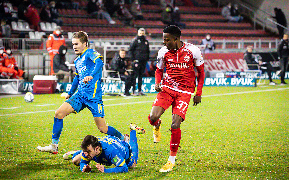 2021 11 30 FWK Kickers 25 2021 11 30 FWK Kickers 25