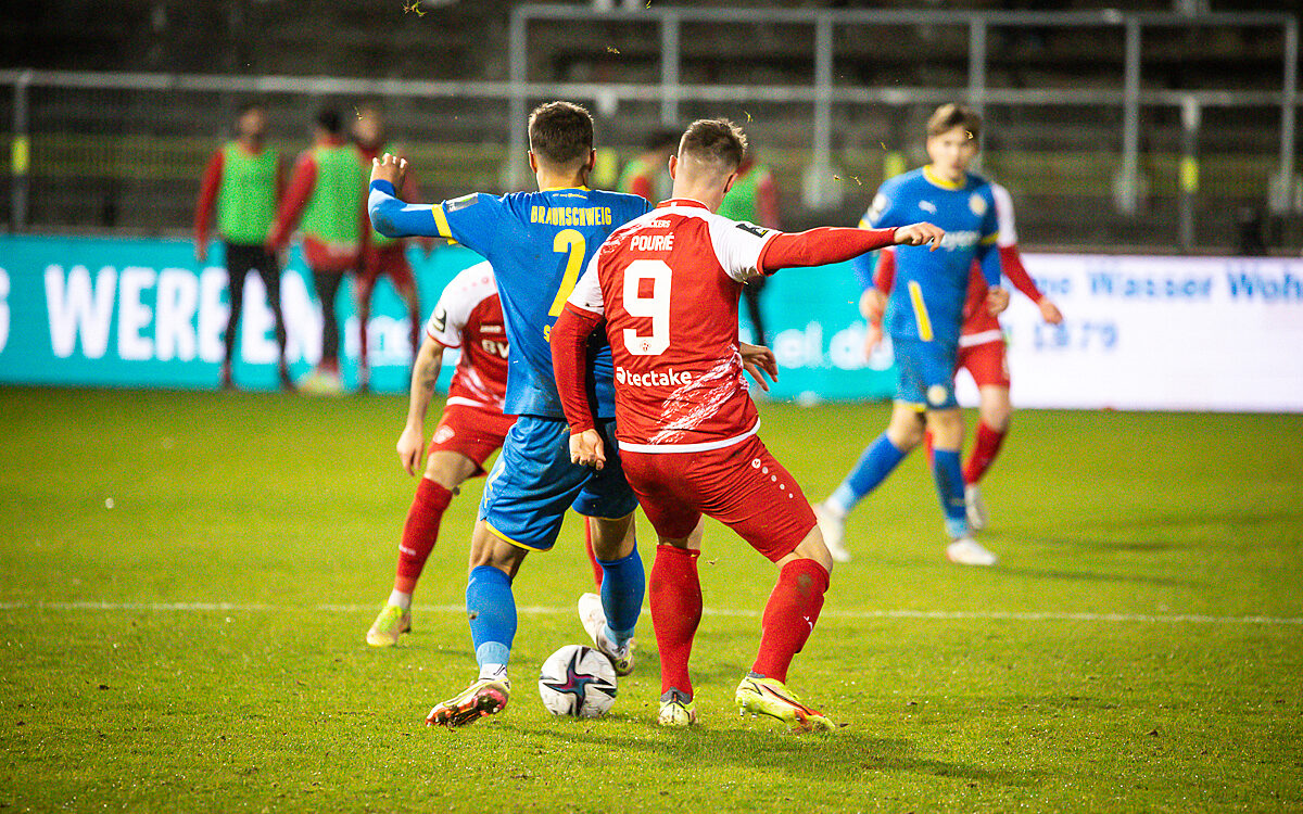 2021 11 30 FWK Kickers 30 2021 11 30 FWK Kickers 30