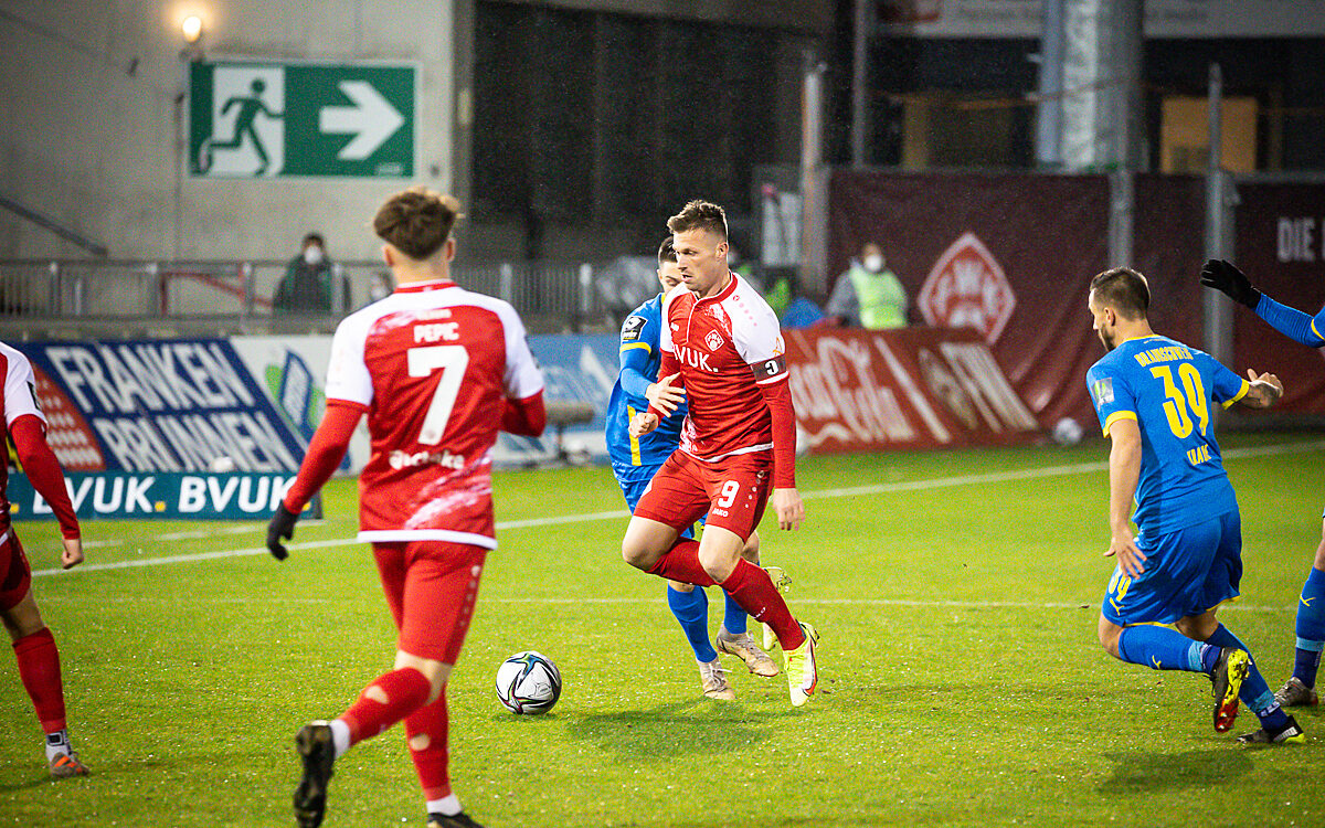 2021 11 30 FWK Kickers 7 2021 11 30 FWK Kickers 7