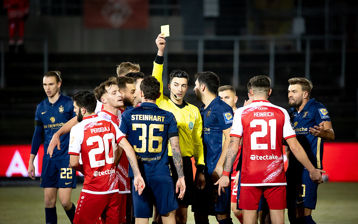 2021 12 20 FWK Kickers 26 2021 12 20 FWK Kickers 26