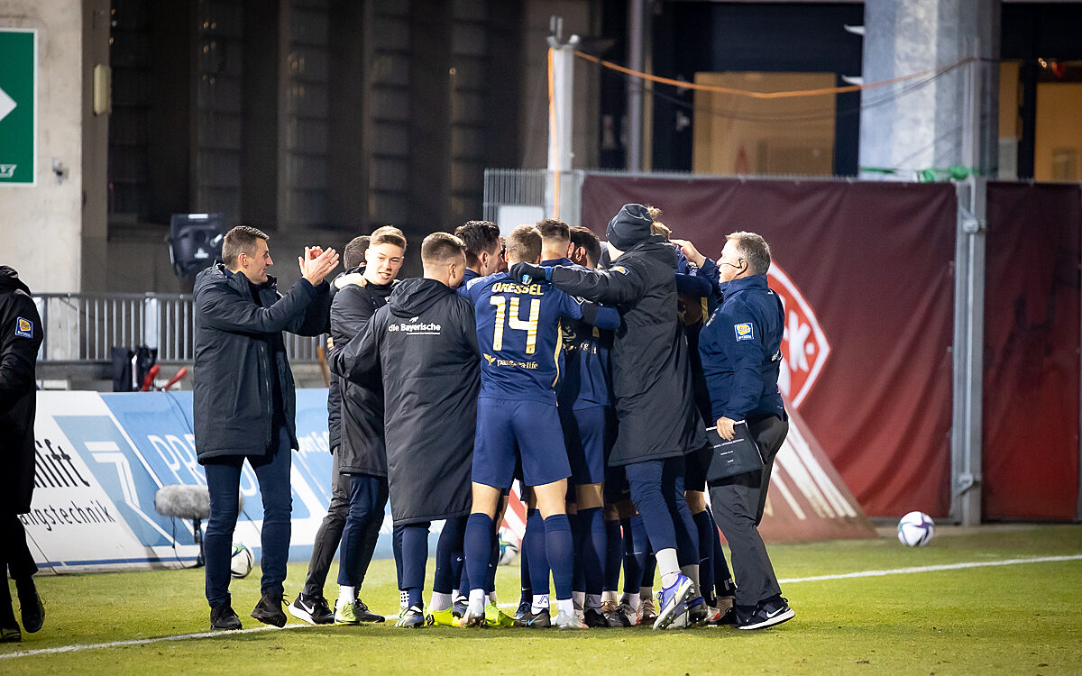 2021 12 20 FWK Kickers 32 2021 12 20 FWK Kickers 32