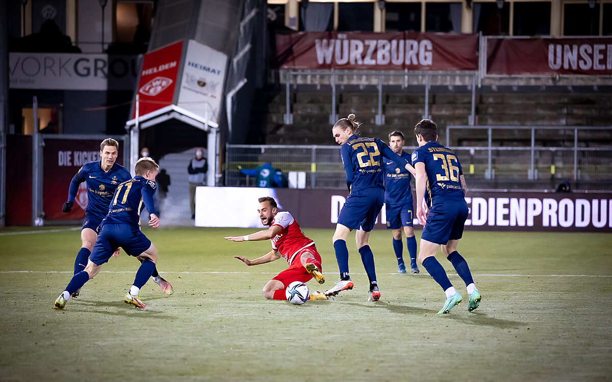 2021 12 20 FWK Kickers 7 2021 12 20 FWK Kickers 7