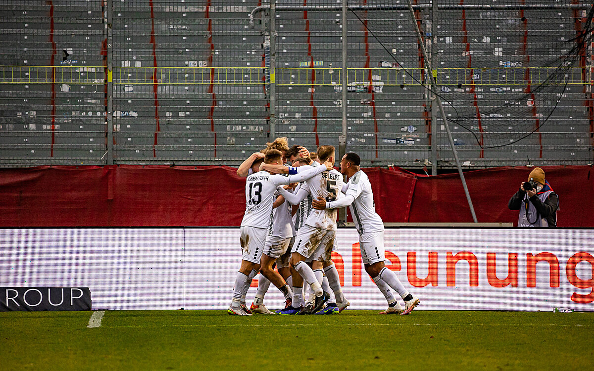 2022 01 22 FWK Kickers 45 2022 01 22 FWK Kickers 45