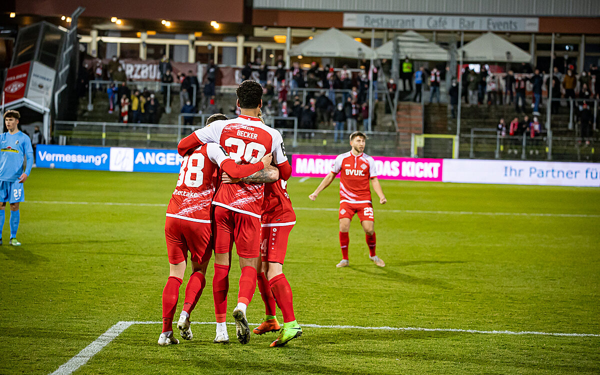 2022 01 28 FWK Kickers 33 2022 01 28 FWK Kickers 33