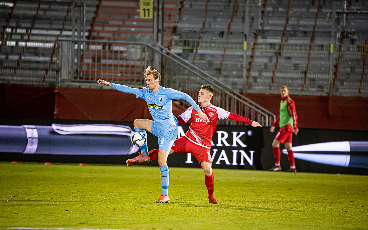 2022 01 28 FWK Kickers 60 2022 01 28 FWK Kickers 60