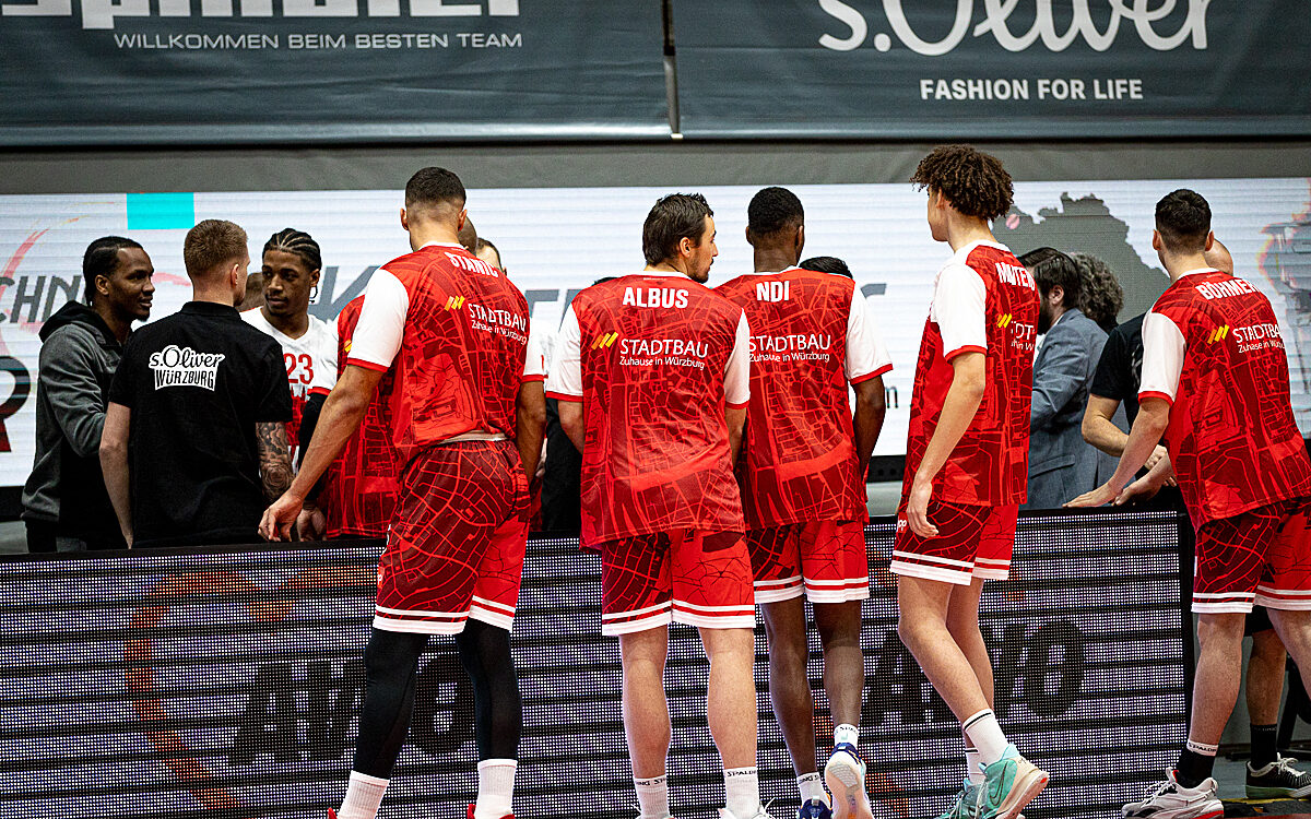 2022 01 30 s Oliver Baskets 12 2022 01 30 s Oliver Baskets 12