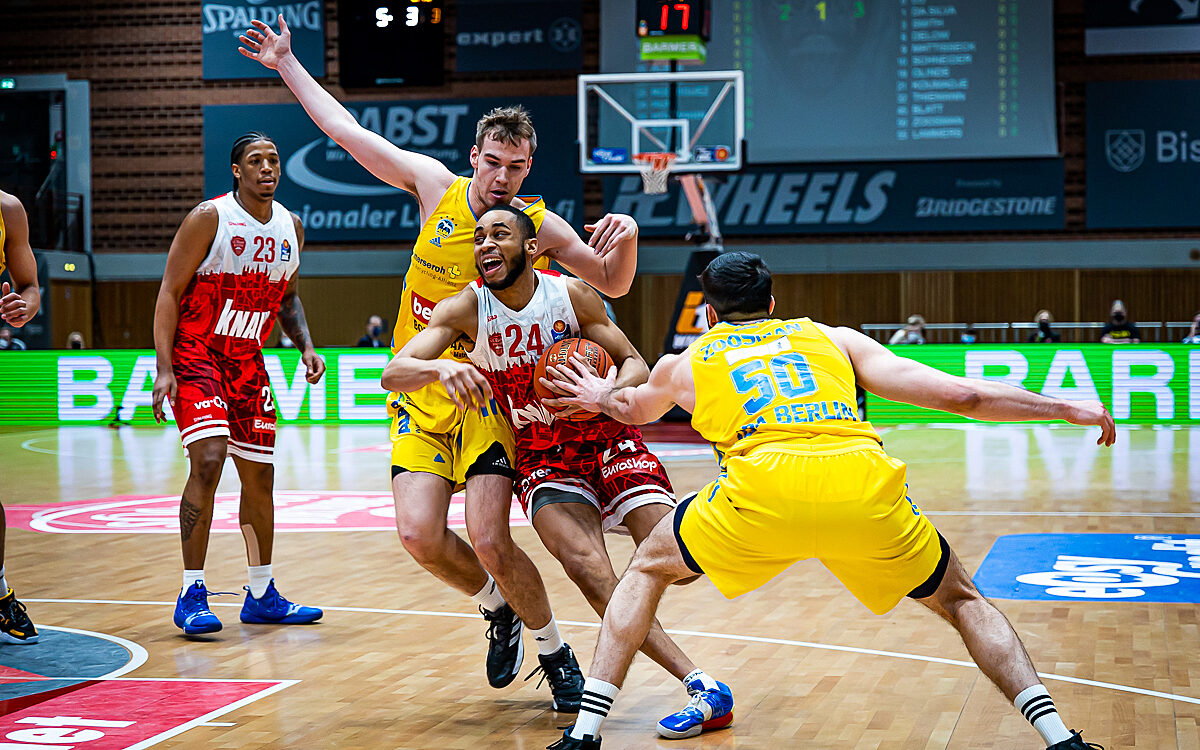 2022 01 30 s Oliver Baskets 20 2022 01 30 s Oliver Baskets 20