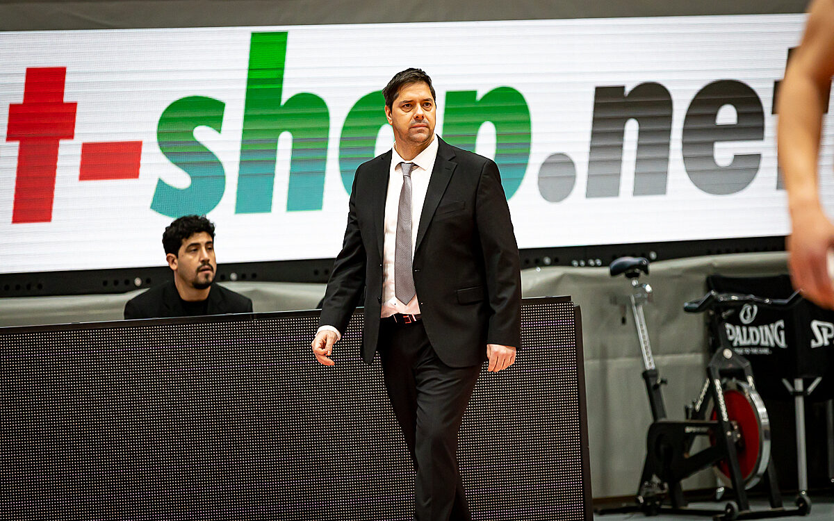 2022 02 06 s Oliver Baskets 36 2022 02 06 s Oliver Baskets 36