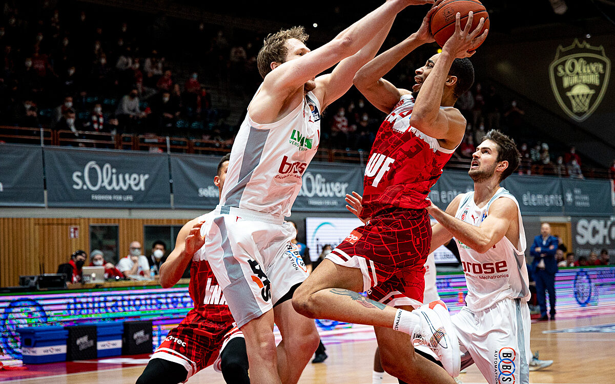 2022 02 06 s Oliver Baskets 39 2022 02 06 s Oliver Baskets 39