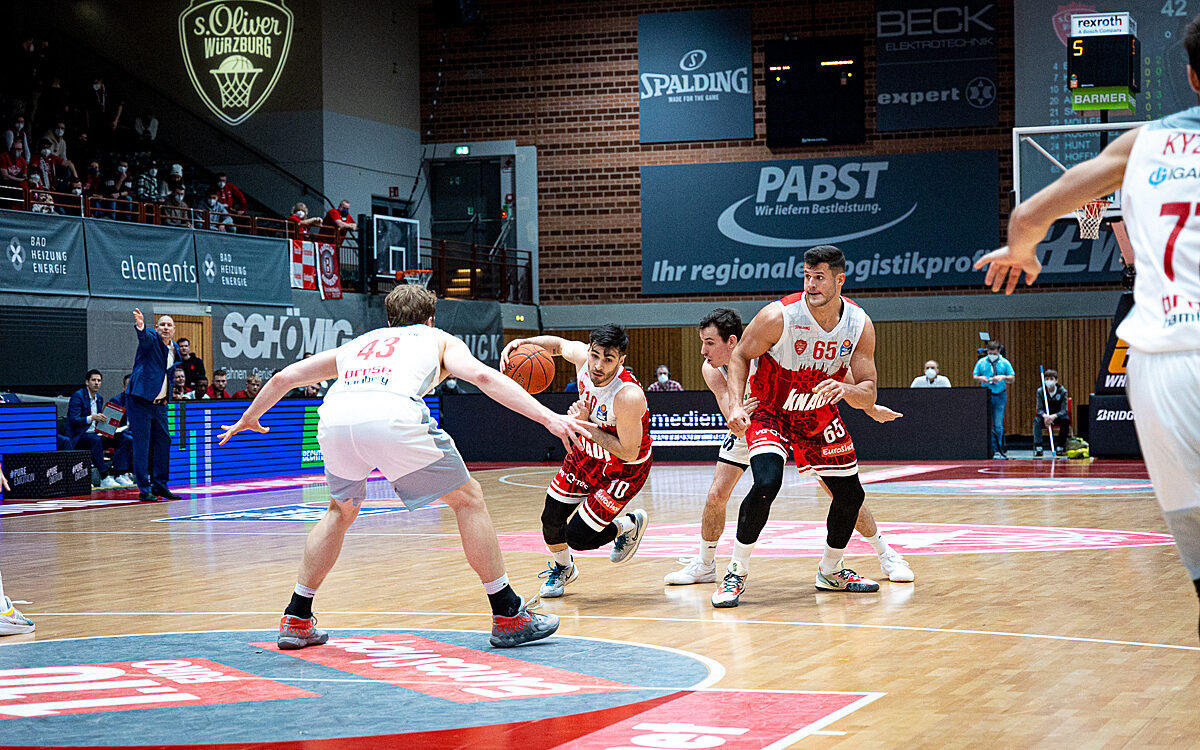 2022 02 06 s Oliver Baskets 59 2022 02 06 s Oliver Baskets 59