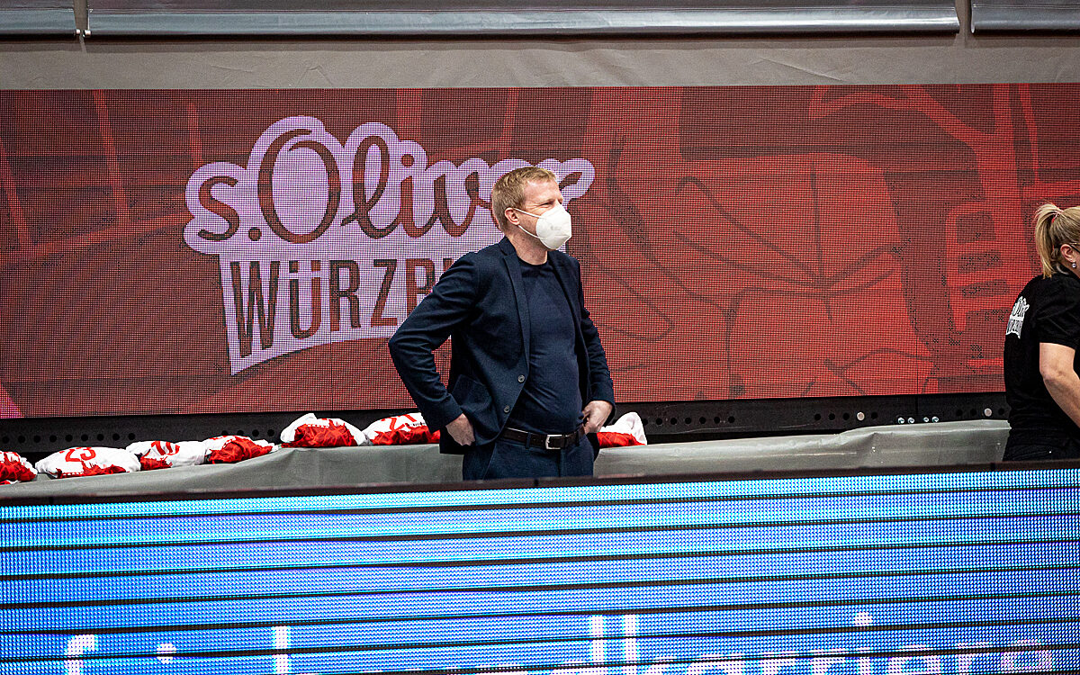 2022 02 06 s Oliver Baskets 87 2022 02 06 s Oliver Baskets 87