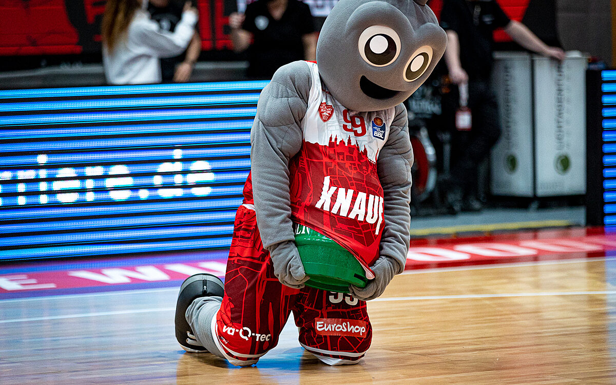 2022 02 06 s Oliver Baskets 88 2022 02 06 s Oliver Baskets 88