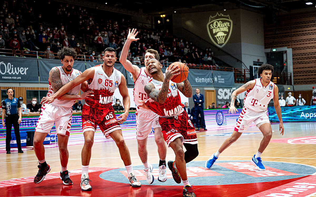 2022 02 16 s Oliver Baskets 14 2022 02 16 s Oliver Baskets 14