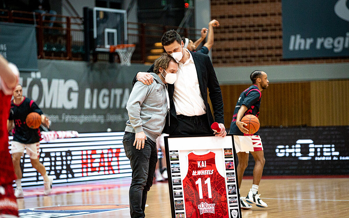 2022 02 16 s Oliver Baskets 2 2022 02 16 s Oliver Baskets 2