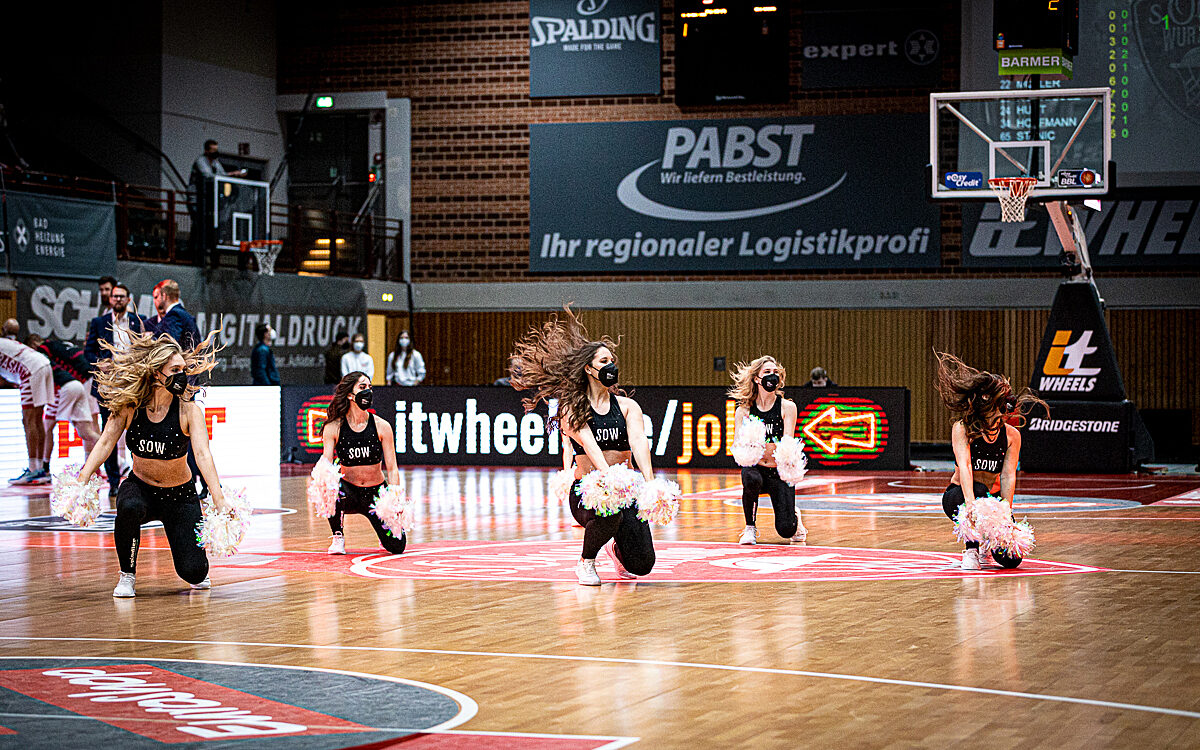 2022 02 16 s Oliver Baskets 25 2022 02 16 s Oliver Baskets 25